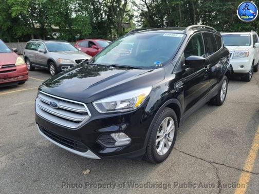 Shadow Black 2018 Ford Escape SE