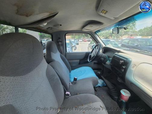 Gray 1999 Mazda B2500