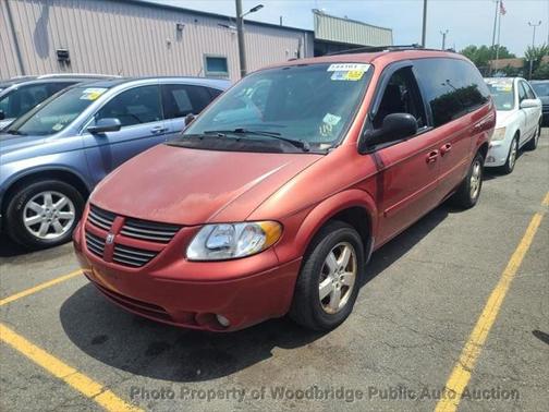 2005 Dodge Grand Caravan SXT