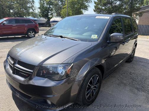 Granite Pearlcoat 2019 Dodge Grand Caravan GT
