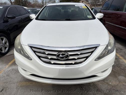 2011 Hyundai SONATA Limited
