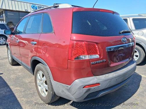 Dark Cherry 2012 Kia Sorento LX