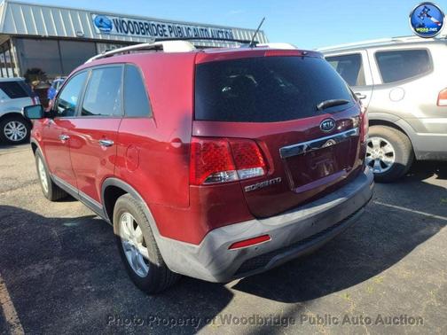 Dark Cherry 2012 Kia Sorento LX