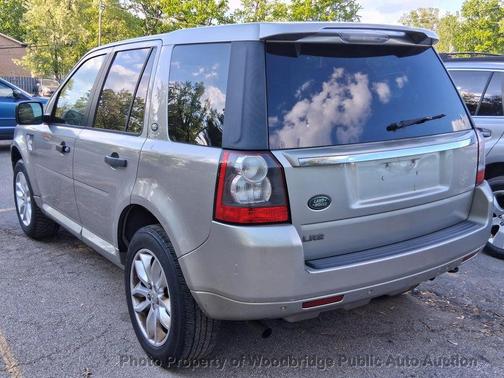 Zermatt Silver Metallic 2011 Land Rover LR2 AWD 4dr HSE