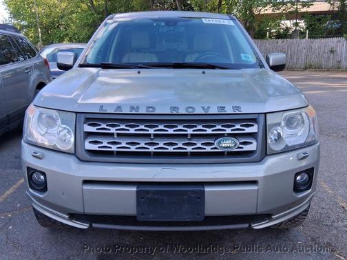 Zermatt Silver Metallic 2011 Land Rover LR2 AWD 4dr HSE