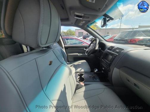 2009 Kia Borrego EX V6