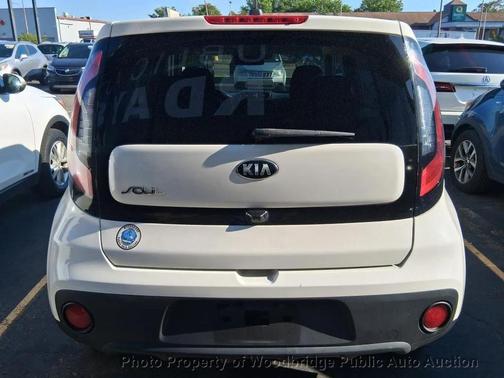 Clear White 2019 Kia Soul Base