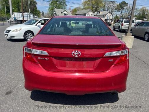 2014 Toyota Camry SE