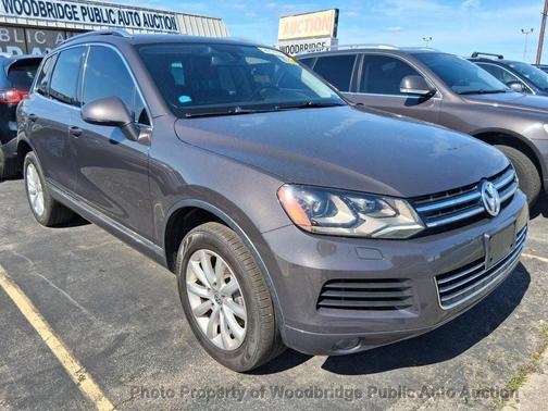 Gray 2012 Volkswagen Touareg VR6 Sport