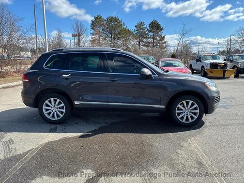 2012 Volkswagen Touareg VR6 Sport
