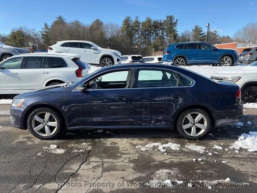 2013 Volkswagen Passat 2.5 SE