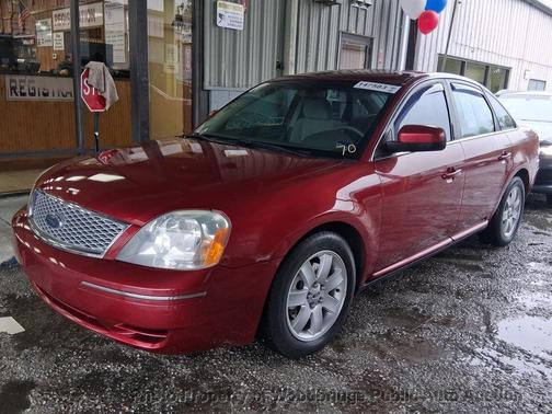 Red Fire Clearcoat Metallic 2007 Ford Five Hundred SEL