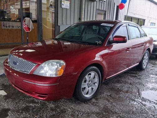 Red Fire Clearcoat Metallic 2007 Ford Five Hundred SEL