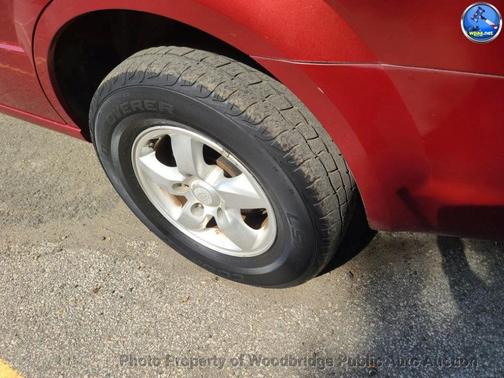 Maroon 2008 Kia Sorento LX