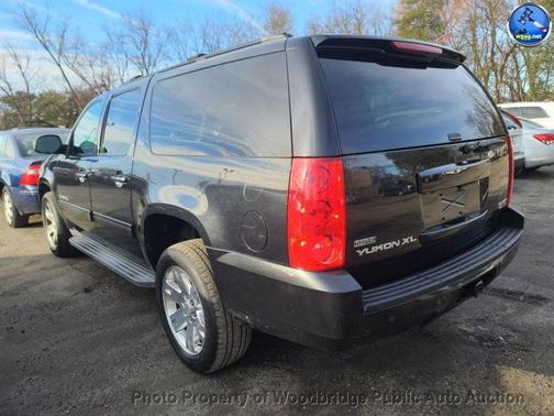 2012 GMC Yukon XL 1500 SLT