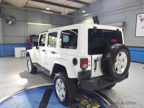 2011 Jeep Wrangler Unlimited Sahara