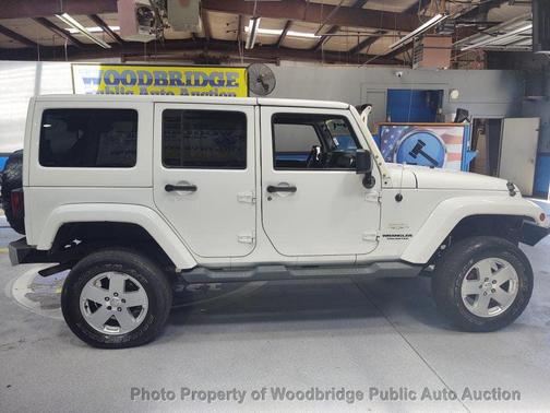 2011 Jeep Wrangler Unlimited Sahara