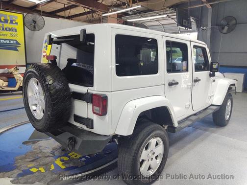 2011 Jeep Wrangler Unlimited Sahara