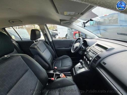 2010 Mazda Mazda5 Sport