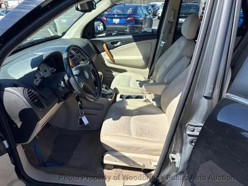 Black Onyx 2006 Saturn Vue Base