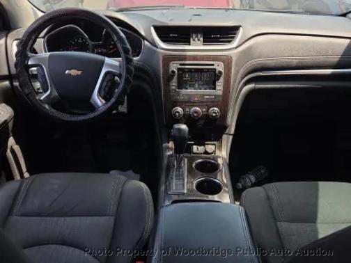 Tungsten Metallic 2016 Chevrolet Traverse 1LT