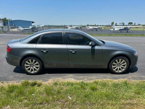 Gray 2013 Audi A4 2.0T Premium quattro