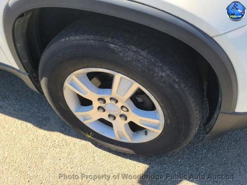 White 2007 GMC Acadia Base