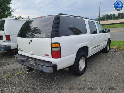 2004 GMC Yukon XL 1500 SLE
