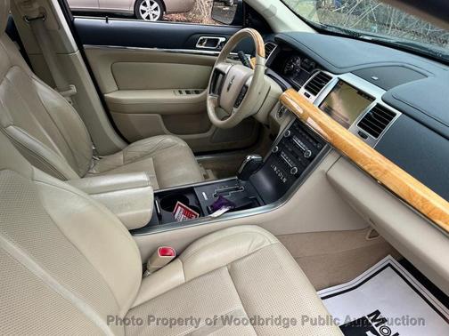 2009 Lincoln MKS Base