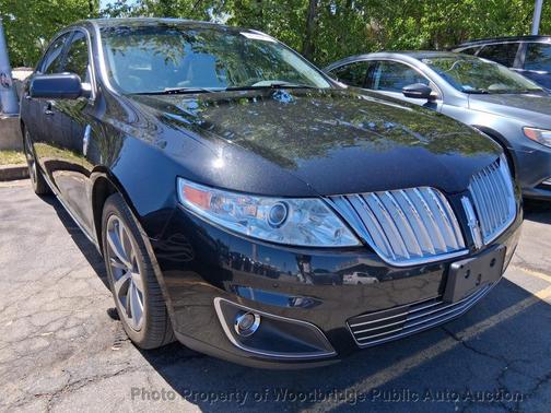 Tuxedo Black Clearcoat Metallic 2009 Lincoln MKS Base