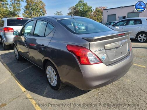 2014 Nissan Versa 1.6 S+