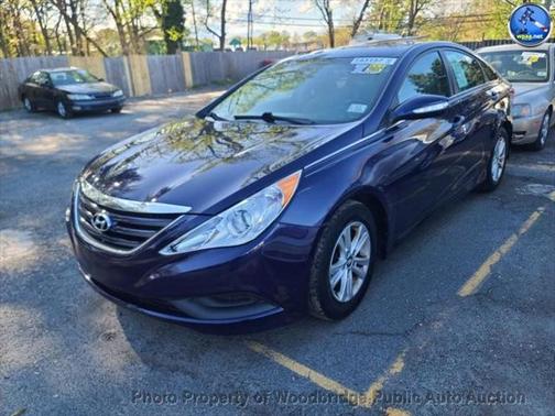 2014 Hyundai SONATA GLS