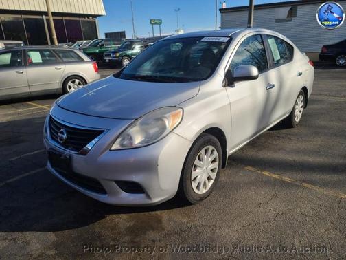 2013 Nissan Versa 1.6 S