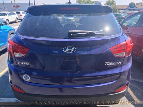 Blue 2011 Hyundai TUCSON GLS