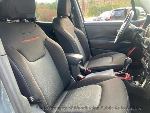 2015 Jeep Renegade Trailhawk