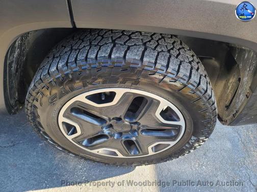 2015 Jeep Renegade Trailhawk