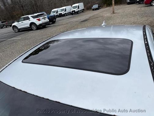 2011 Hyundai SONATA Limited