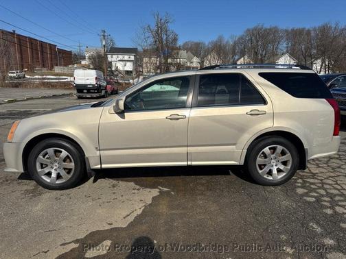 Gold Mist 2009 Cadillac SRX V6