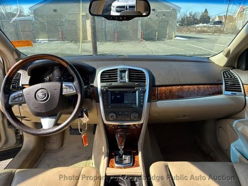 Gold Mist 2009 Cadillac SRX V6