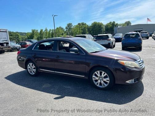 Maroon 2012 Toyota Avalon Base