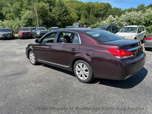 Maroon 2012 Toyota Avalon Base