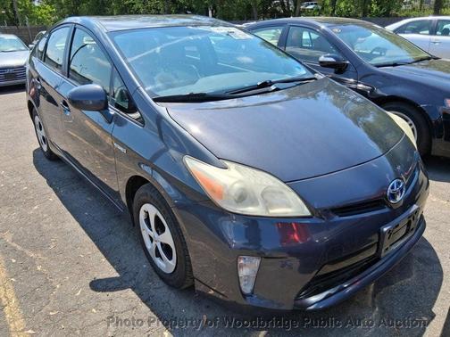 Winter Gray Metallic 2012 Toyota Prius Three