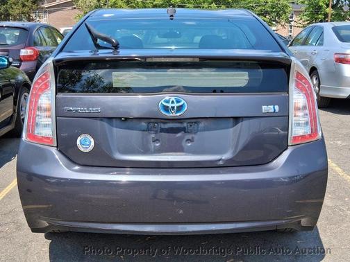 Winter Gray Metallic 2012 Toyota Prius Three