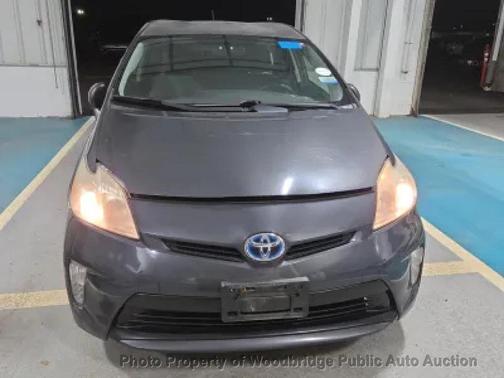 Winter Gray Metallic 2012 Toyota Prius Three