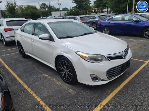2014 Toyota Avalon XLE