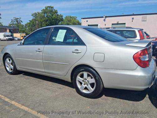 Lunar Mist Metallic 2004 Toyota Camry SE V6