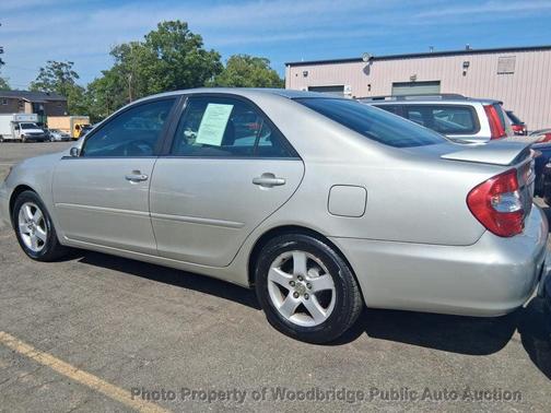 Lunar Mist Metallic 2004 Toyota Camry SE V6