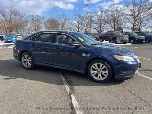 2011 Ford Taurus SEL