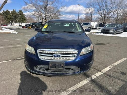 2011 Ford Taurus SEL