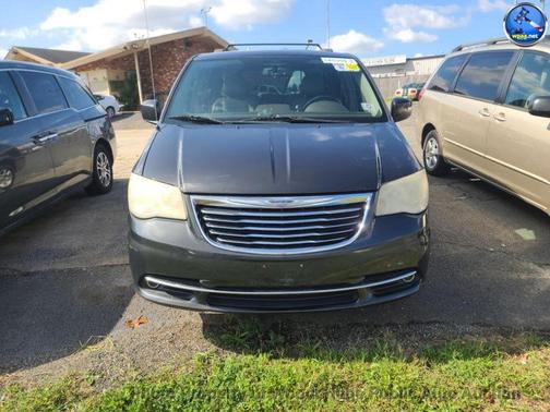 2012 Chrysler Town & Country Touring